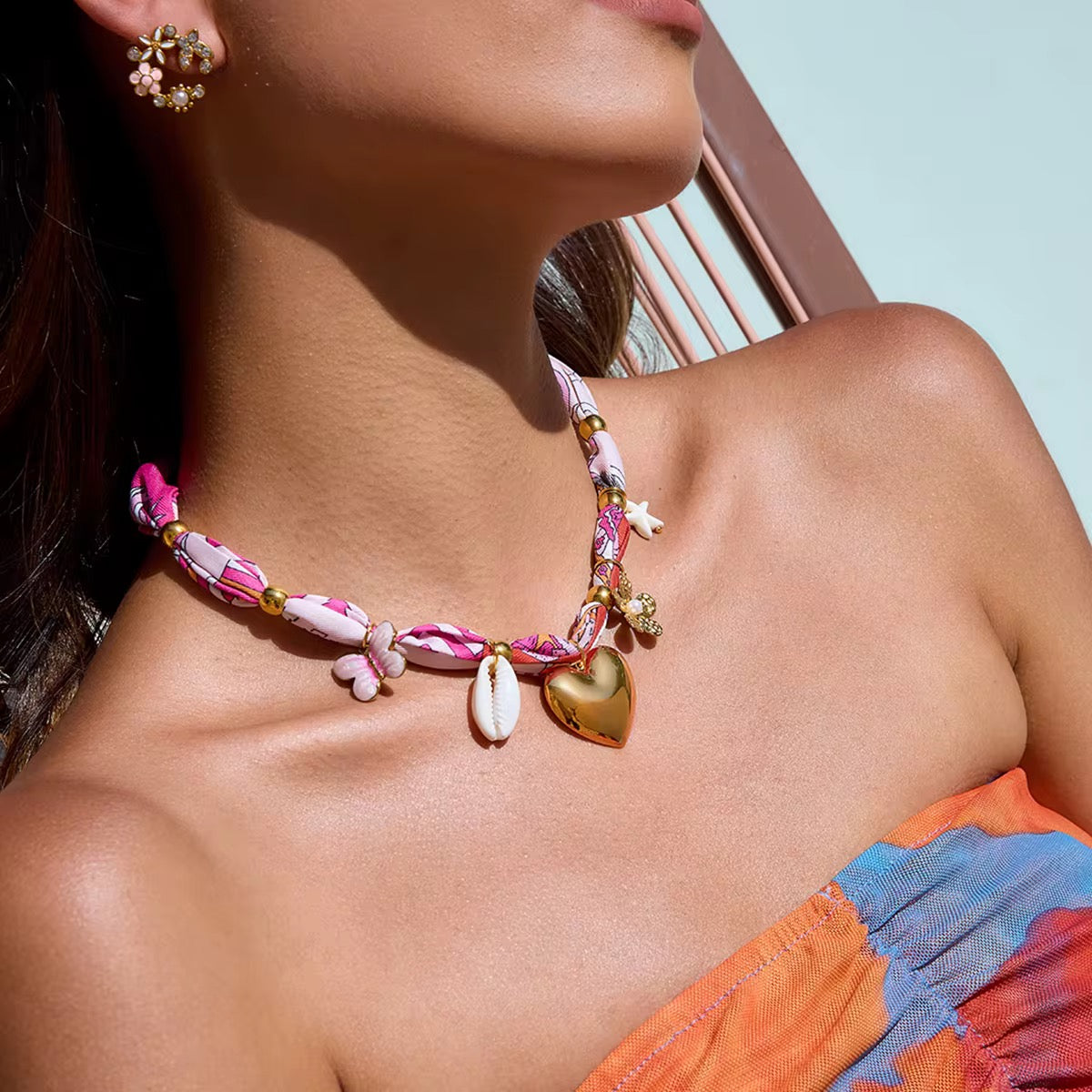 Golden Bloom Heart Necklace