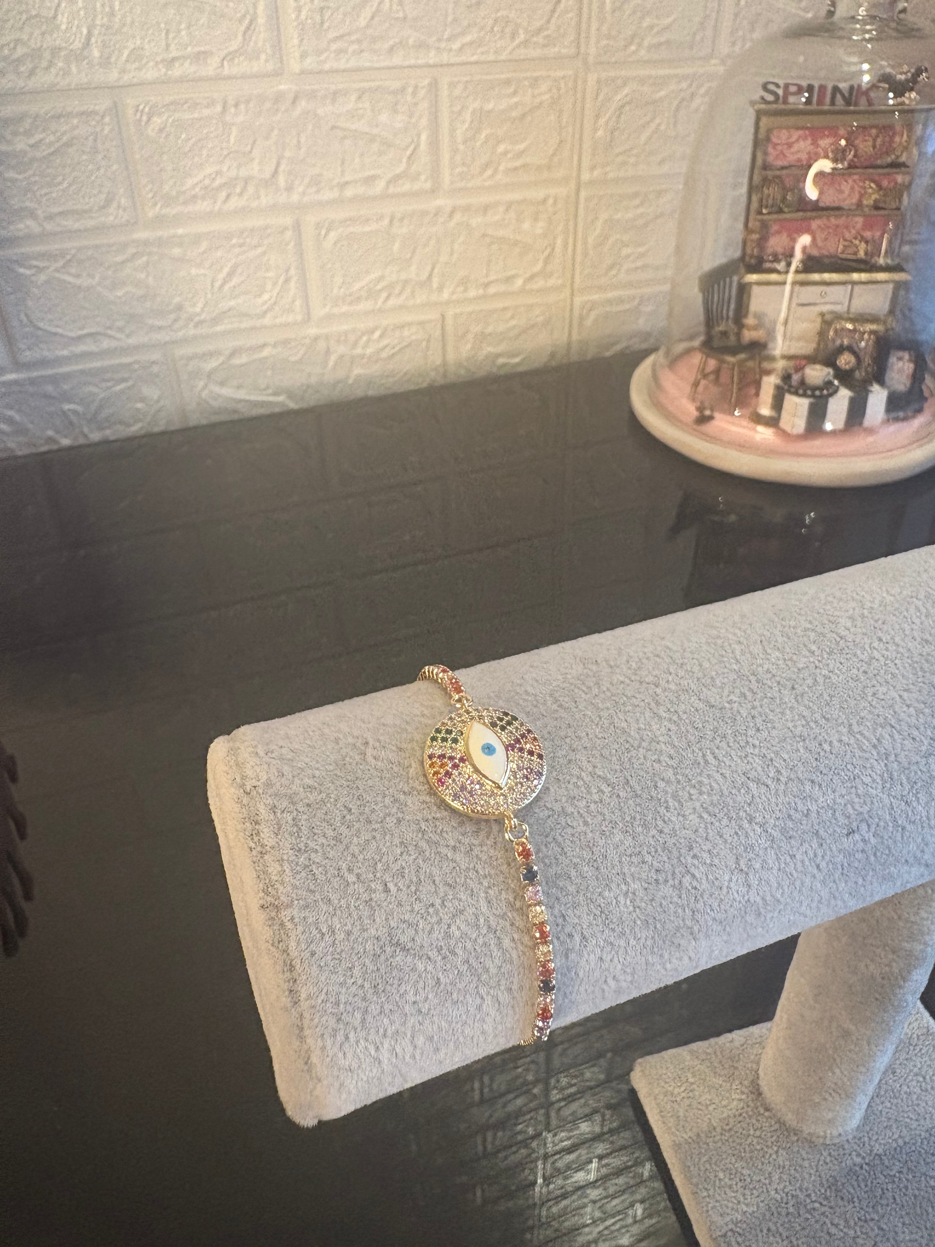 Radiant Eye Bracelet