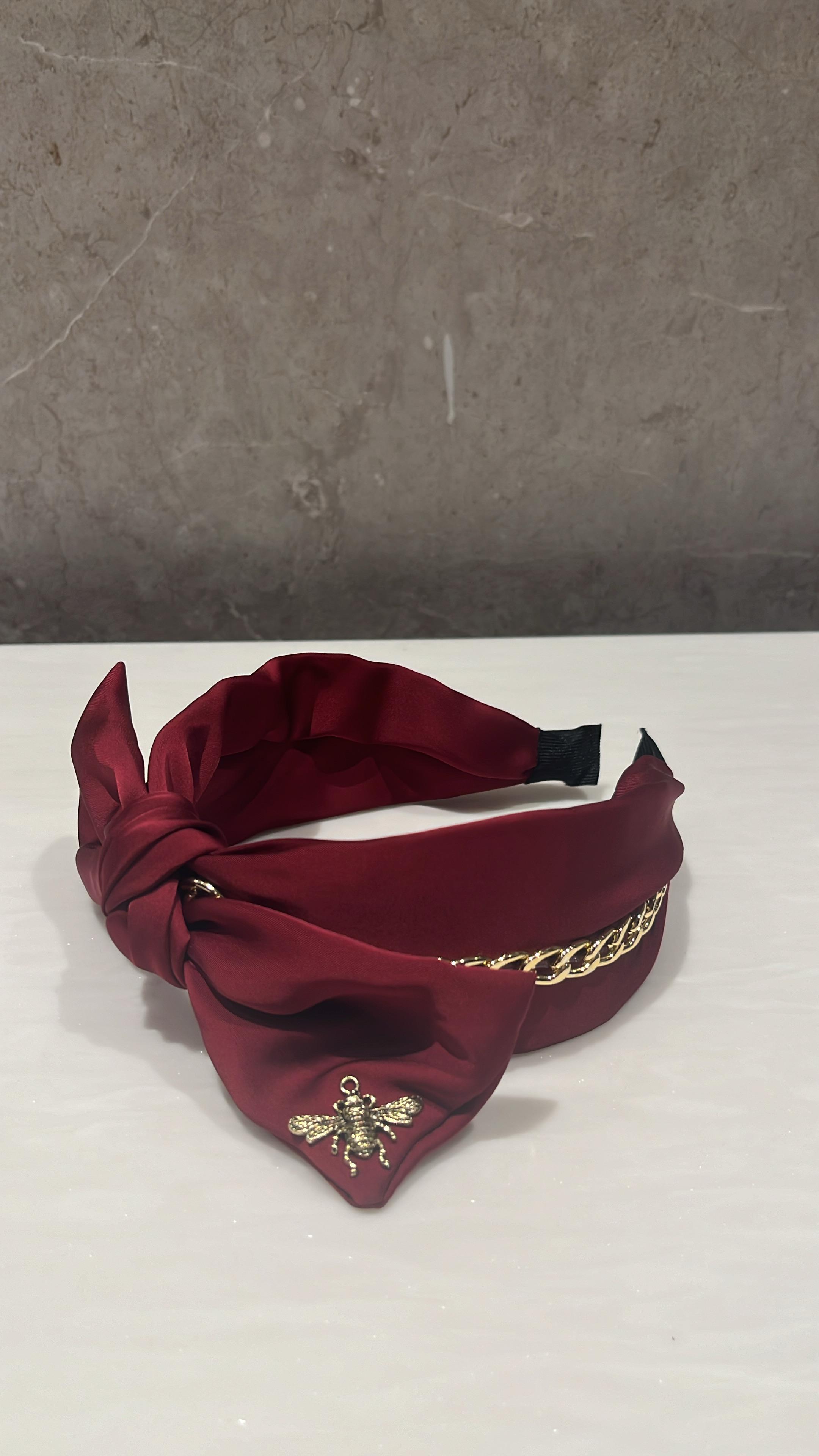 Queen Bee Chain Charm Maroon Turban Hairband