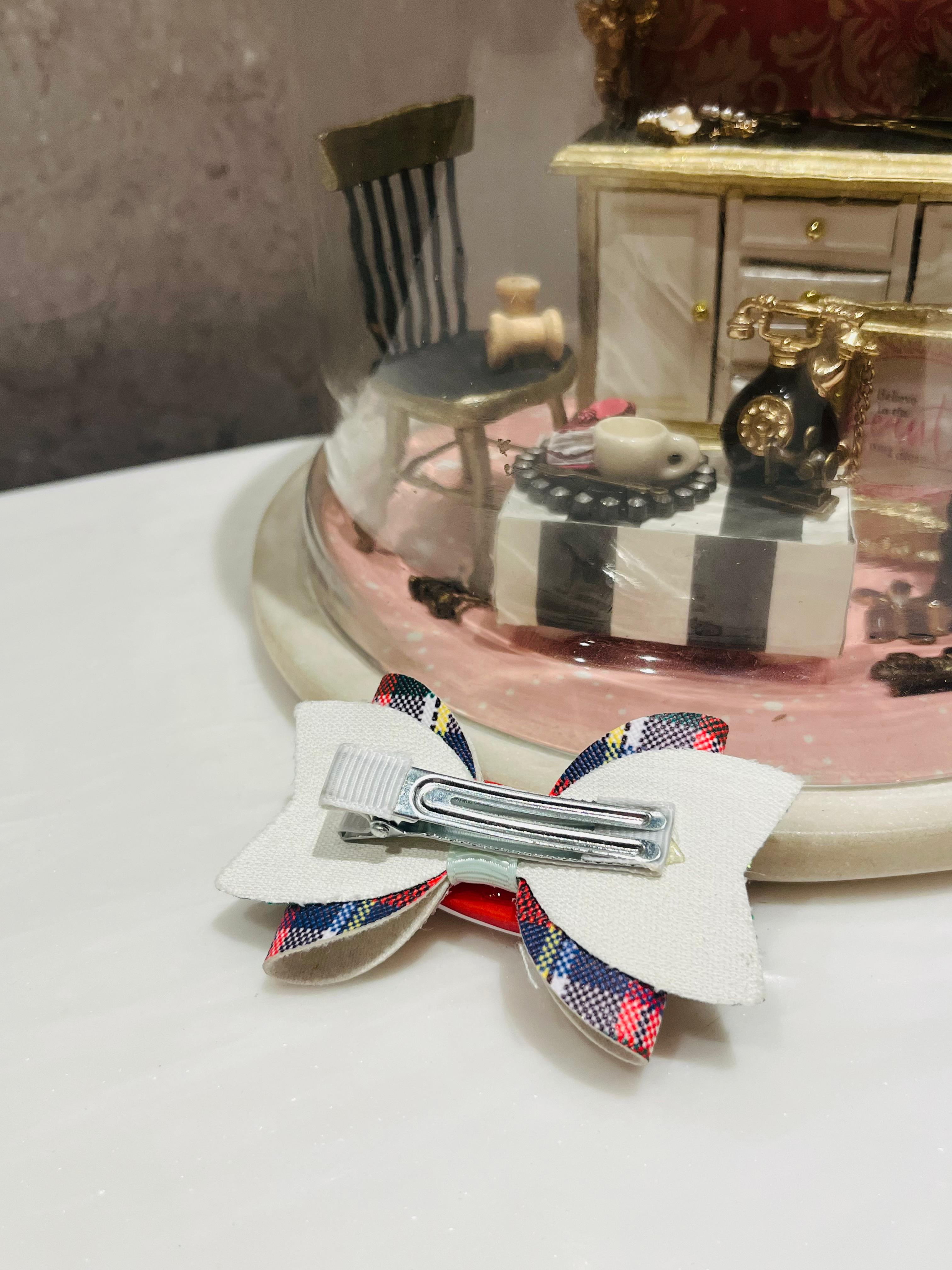 Merry & Bright Bow Alligator Hair Clip