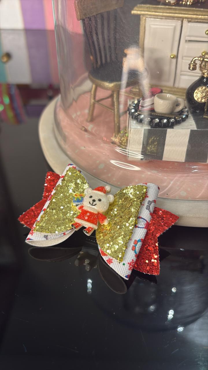 Merry Teddy Twist Hairbow